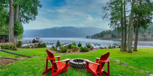 990 Lake Whatcom Boulevard