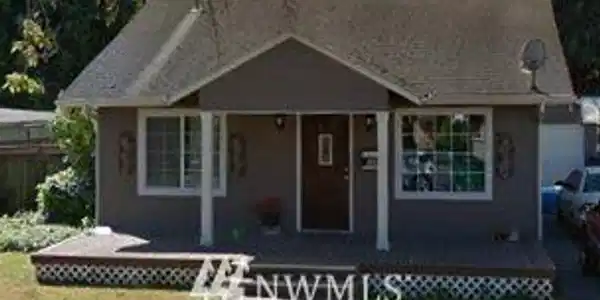 2833 Dover