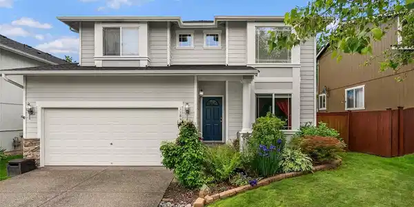 11814 2nd SE