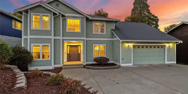 9301 53rd S