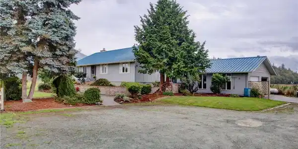 13278 Beaver Lake Road