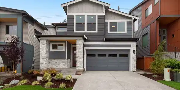 4189 235th SE