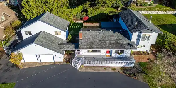 1207 Northshore