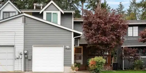 13159 Lakeridge NW