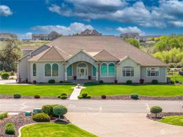 7240 Dune Lake SE