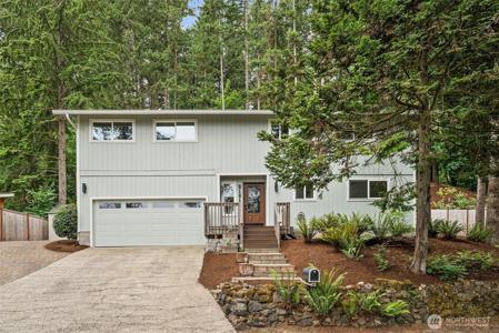 2131 Lakemoor SW