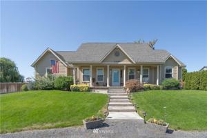 3308 Westshore NE