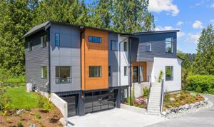 4019 Lake Samm SE