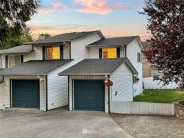 1127 74th SE