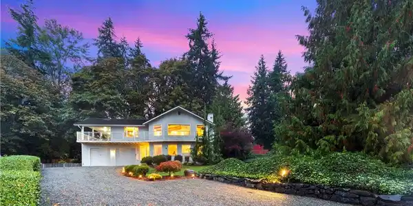 31037 6th SW