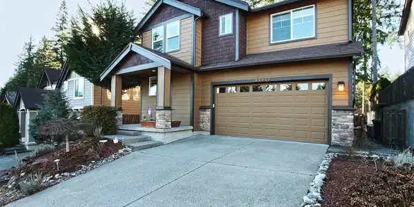 23247 34th