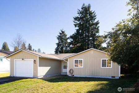 215 Pine