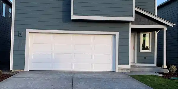2710 Leaning Oak (Lot 9) SE