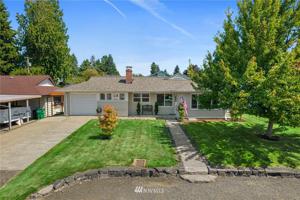 3316 Pear SE