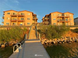 2900 W Marina Drive