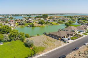811 Sand Dunes Road