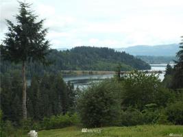 135 Island View Drive
