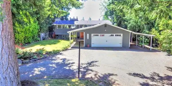 21104 75th E