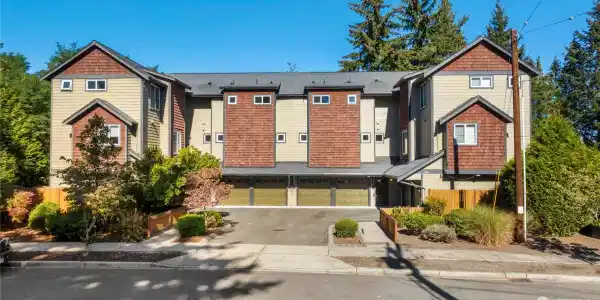 5813 212th SW