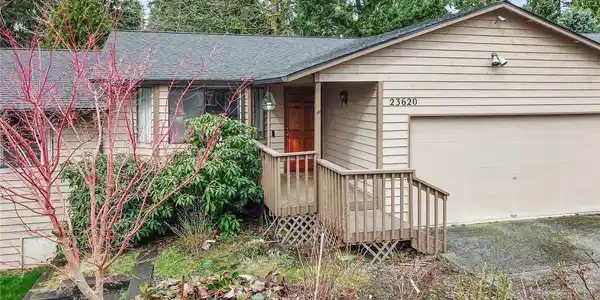 23620 76th W