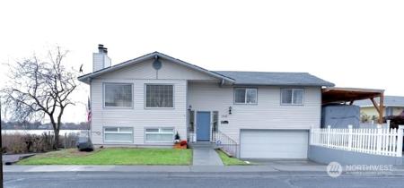 1510 Lakeway