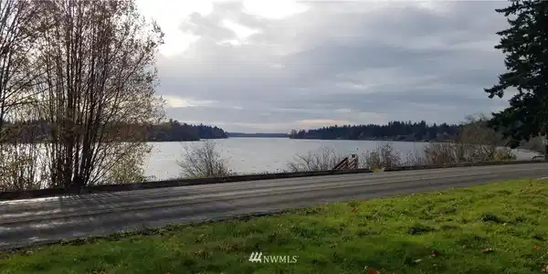 4135 Black Lake Boulevard SW