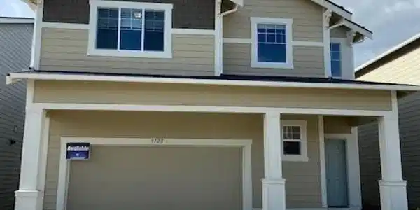 3702 80th NE