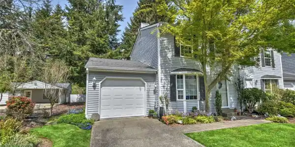 821 Kaiser NW