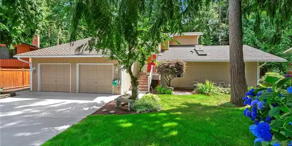10509 32rd Drive SE