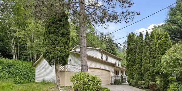 751 Cain Lake