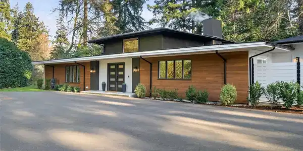 12311 Gravelly Lake SW