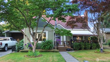 3114 Hoadly SE