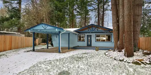 7334 Greendale SW
