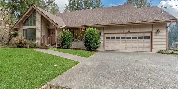 10508 46th SE