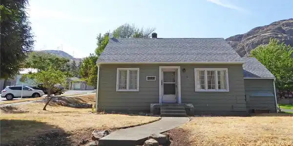 202 Columbia