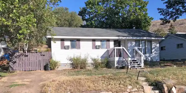609 Aspen