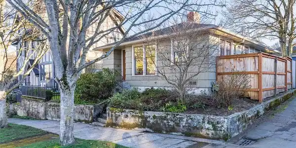 1615 Highland