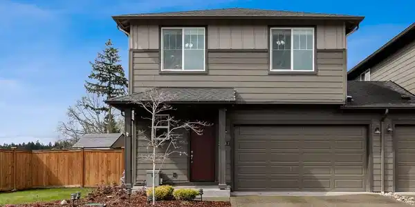 2131 Cantergrove Drive SE