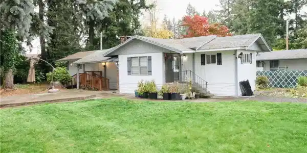 2504 114th SW