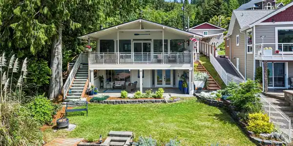 1923 Summit Lake Shore