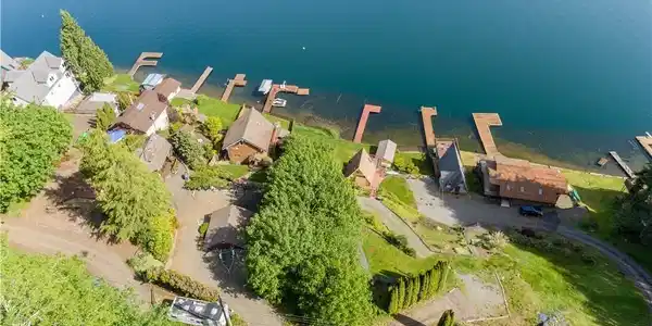 921 Summit Lake Shore NW