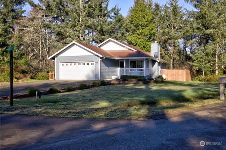 625 Woodland NE