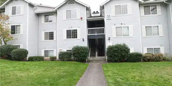 7543 Newcastle Golf Club Road SE