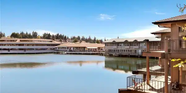 7 Lake Bellevue Drive