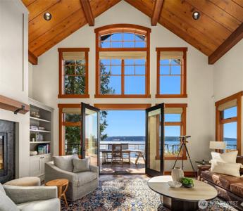 4174 Beach