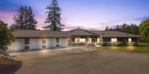 920 184th E