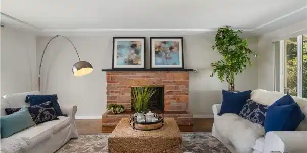 6489 Sheridan
