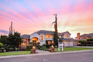 5141 189th NE