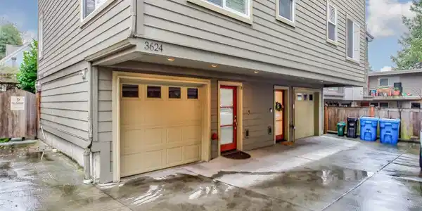 3624 Palatine N