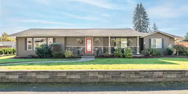 2227 Cedar
